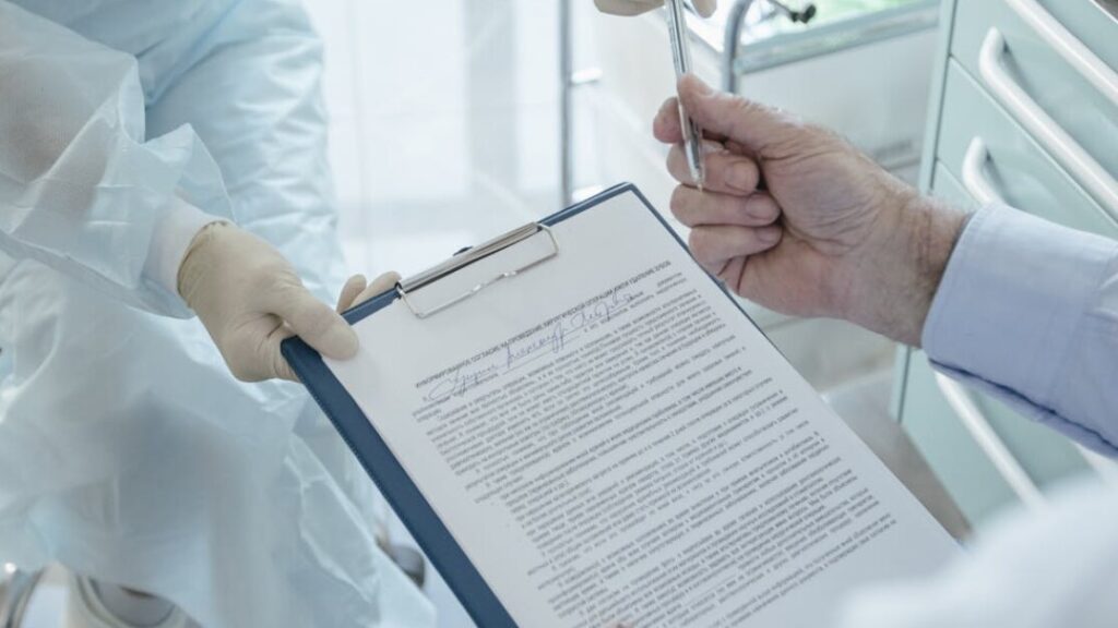 Pobierz darmowy wniosek do dyrektora o urlop dla poratowania zdrowia wzór w PDF