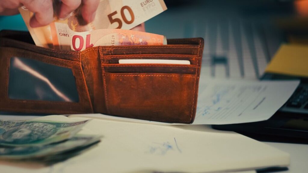 Pobierz darmowy wniosek o podwyżkę wynagrodzenia wzór w PDF